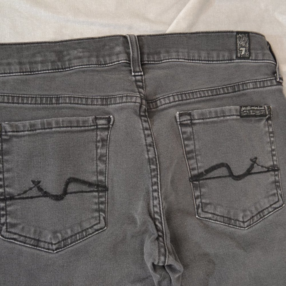 7 For All Mankind Skinny Jean - Size 26 - Picture 7 of 9